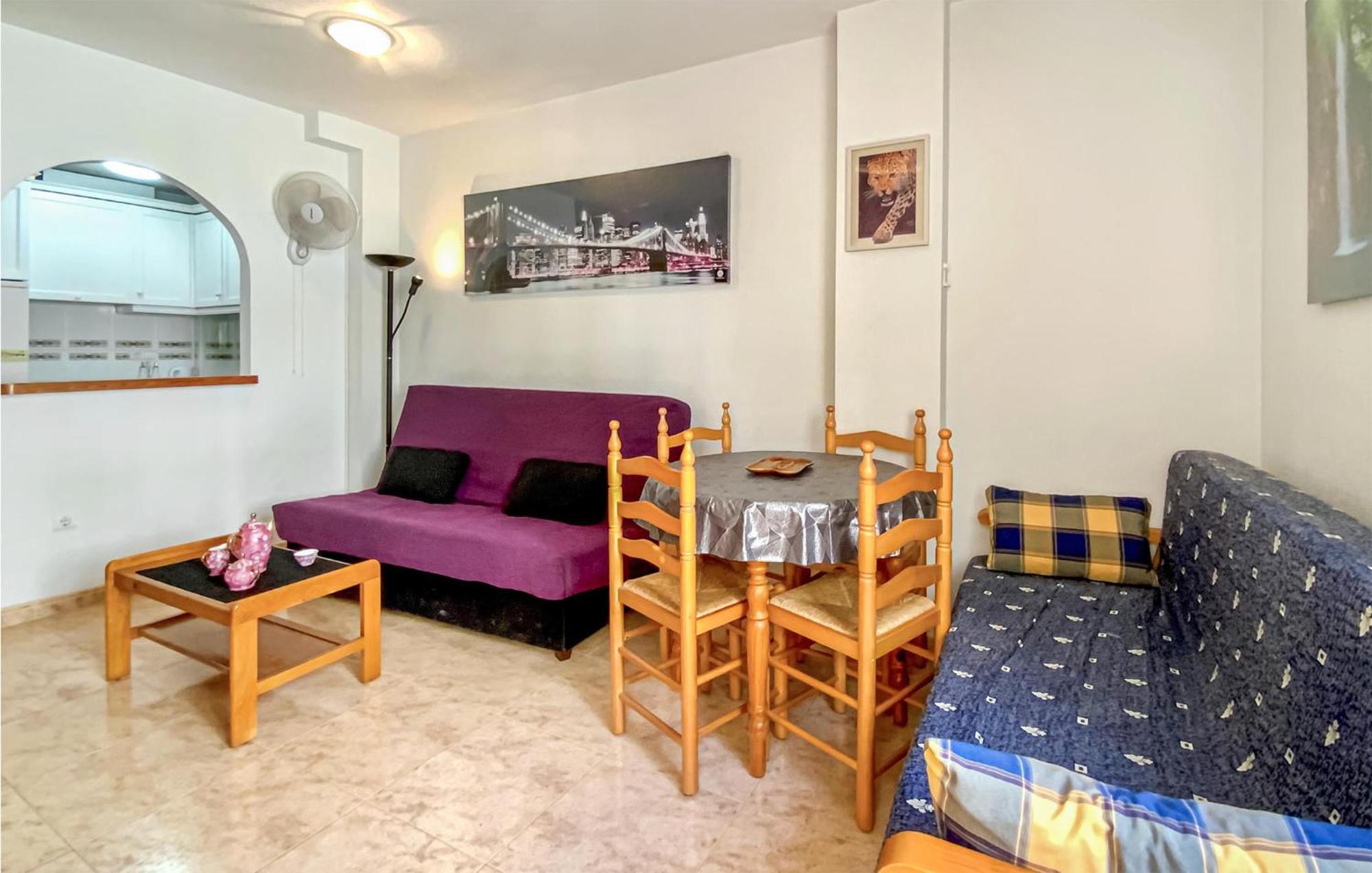 1 Bedroom Pet Friendly Apartment In 托雷维耶哈 外观 照片